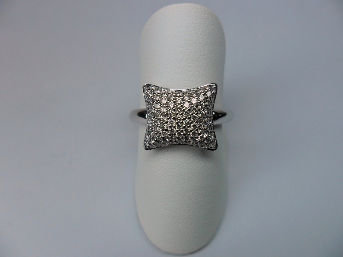 Kussen Pavé Ring Witgoud